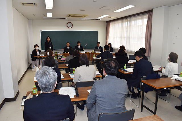 【埼玉】共学化、9割が「反対」…県教育局、浦和一女高の関係者に意見聴取　「定時制女子校」の存在意義の訴えも